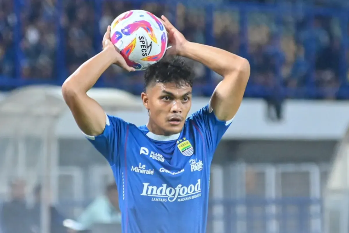 3 Rumor Transfer Terpanas Persib Bandung Jelang Musim Baru: Rachmat Irianto Balik ke Persebaya?